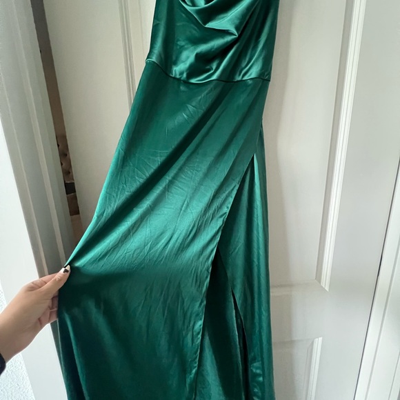 David’s Bridal Dress - Picture 4 of 9